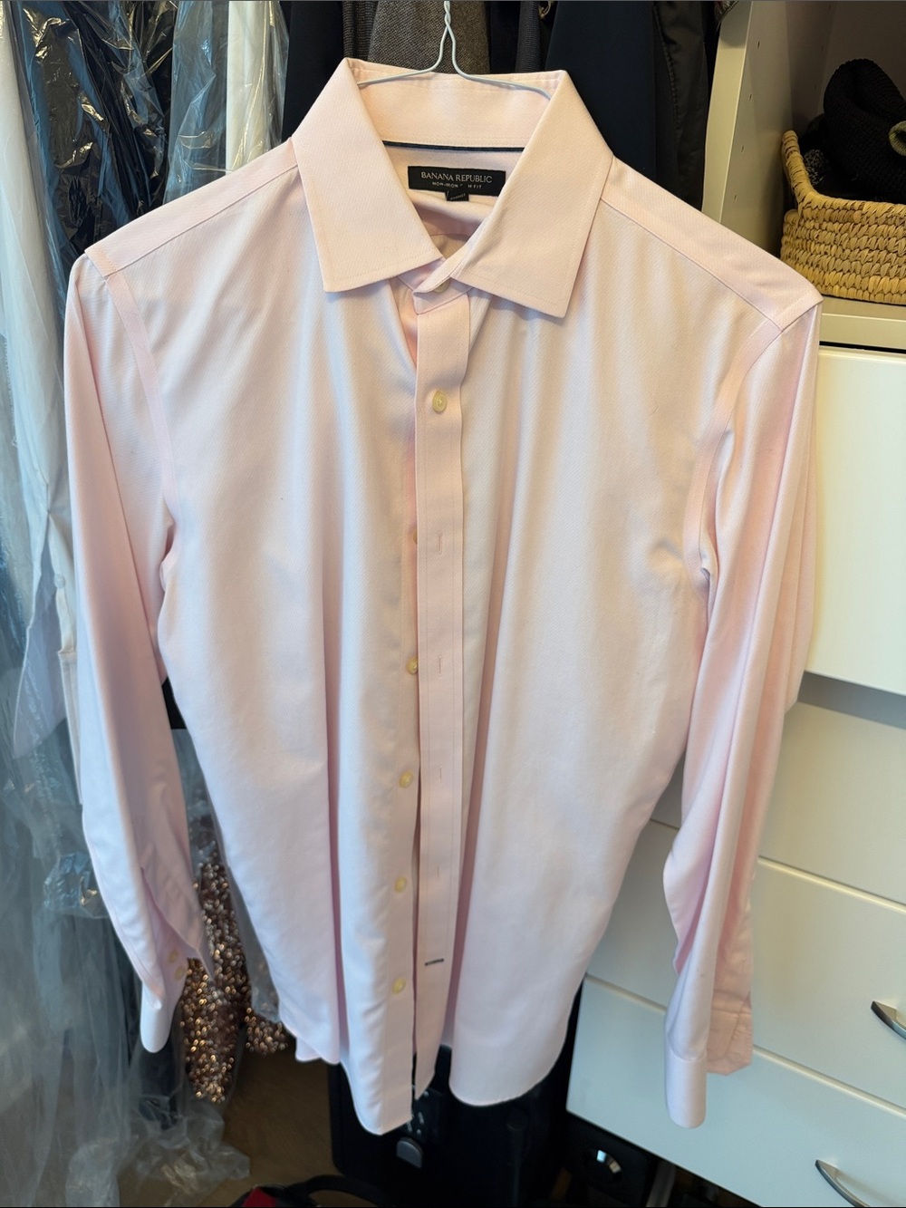 Banana Republic Men’s Light Pink Dress Shirt - Slim Fit Small - S